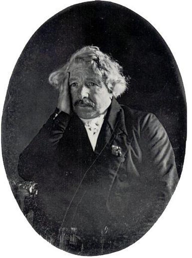 "Daguerotipijski portret Louisa Daguerrea, izumitelja daguerotipije i jednog od pionira fotografije."