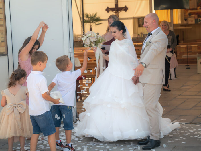 Vjenčana fotografija u Hrvatskoj – bezvremenske uspomene, ljubav i radost zabilježeni od strane DB Photographies.